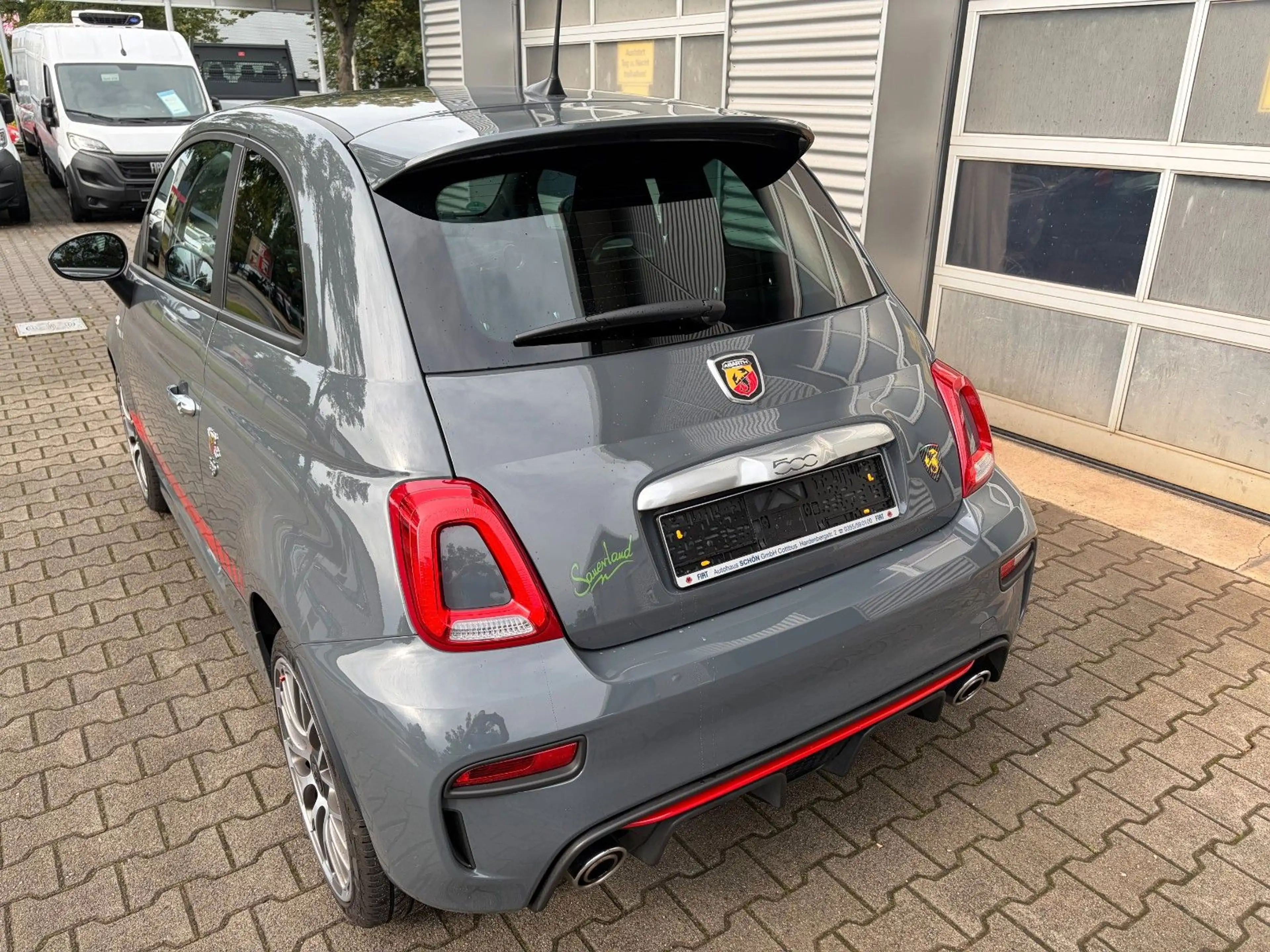 Abarth 595 1.4 T-JET — photo 4