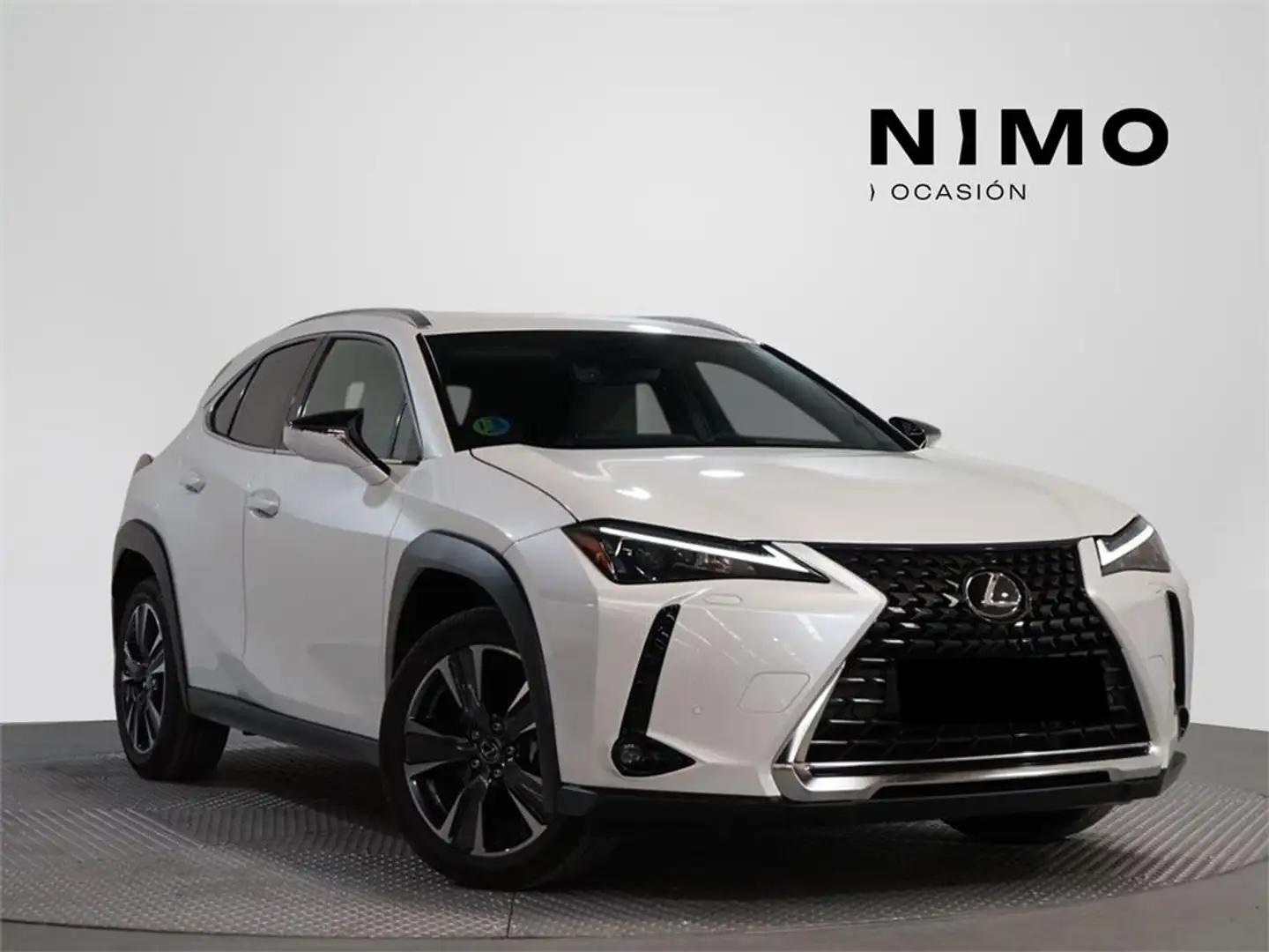 Lexus UX 250h Premium 4WD - 1