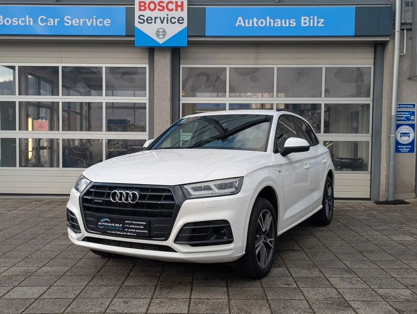 Audi Q5 quattro design*S-Line*AHK*virtual* Weiß - 2