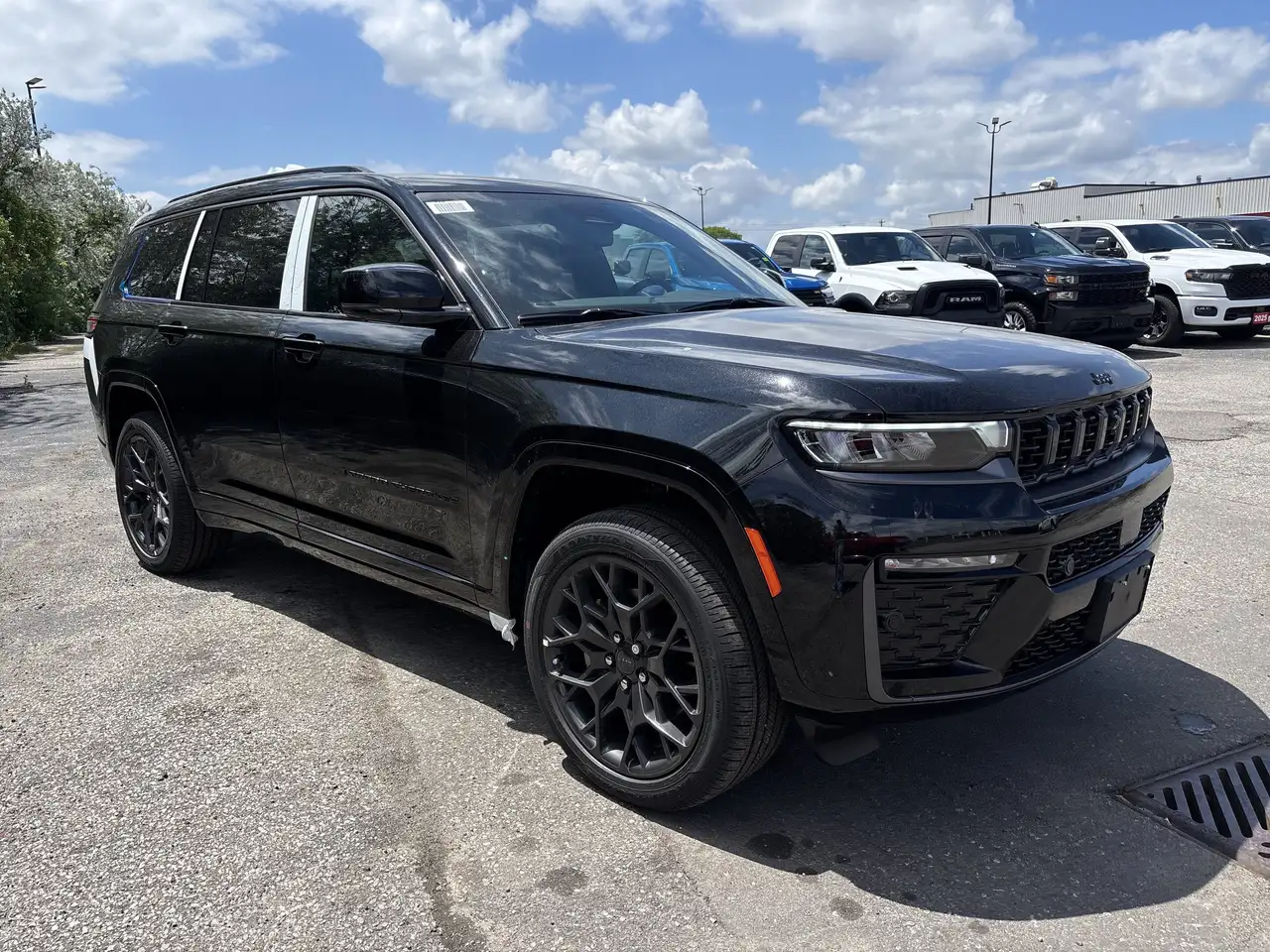 Jeep Grand Cherokee снимка Jeep Grand Cherokee
