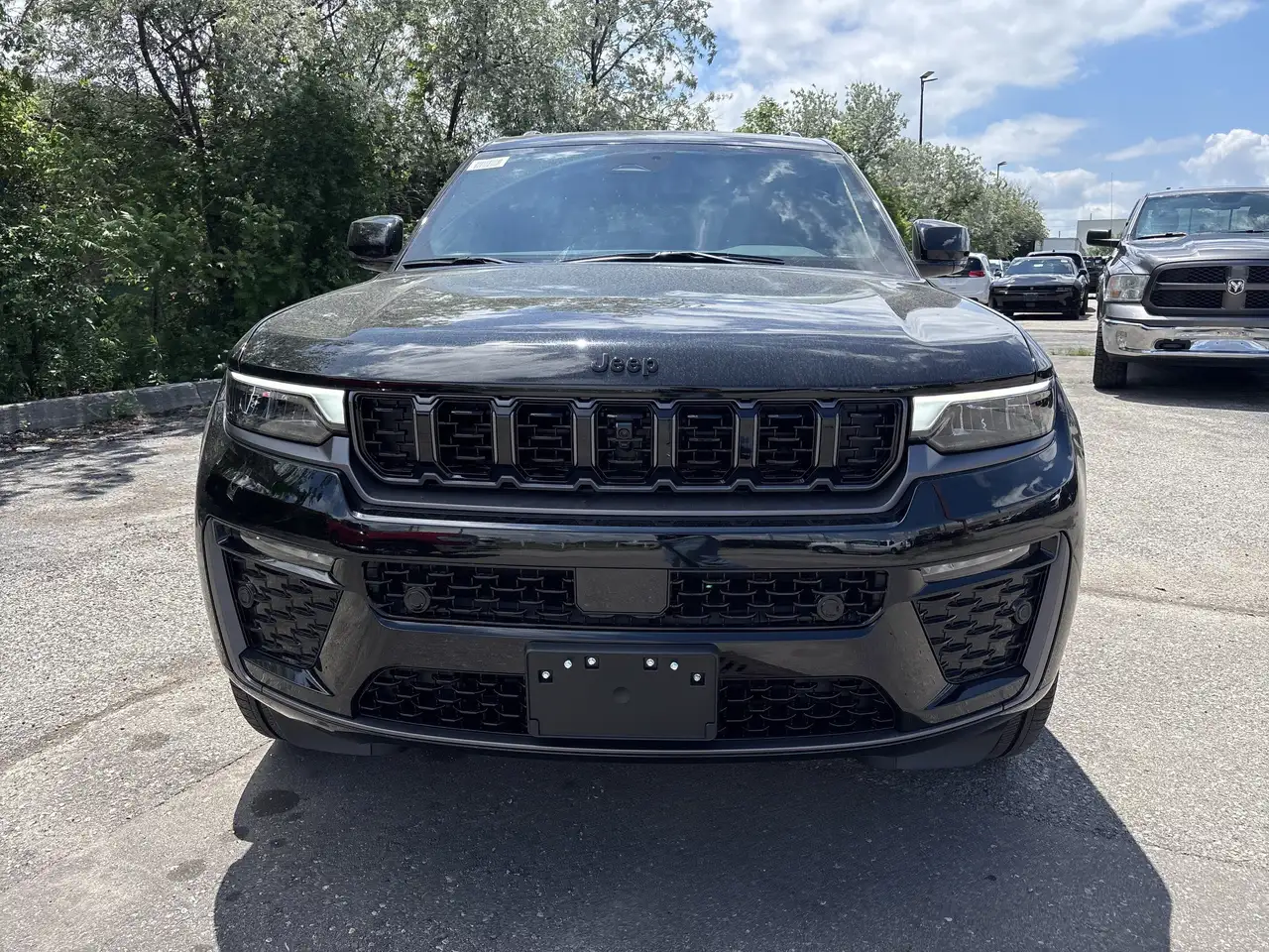 Jeep Grand Cherokee снимка Jeep Grand Cherokee