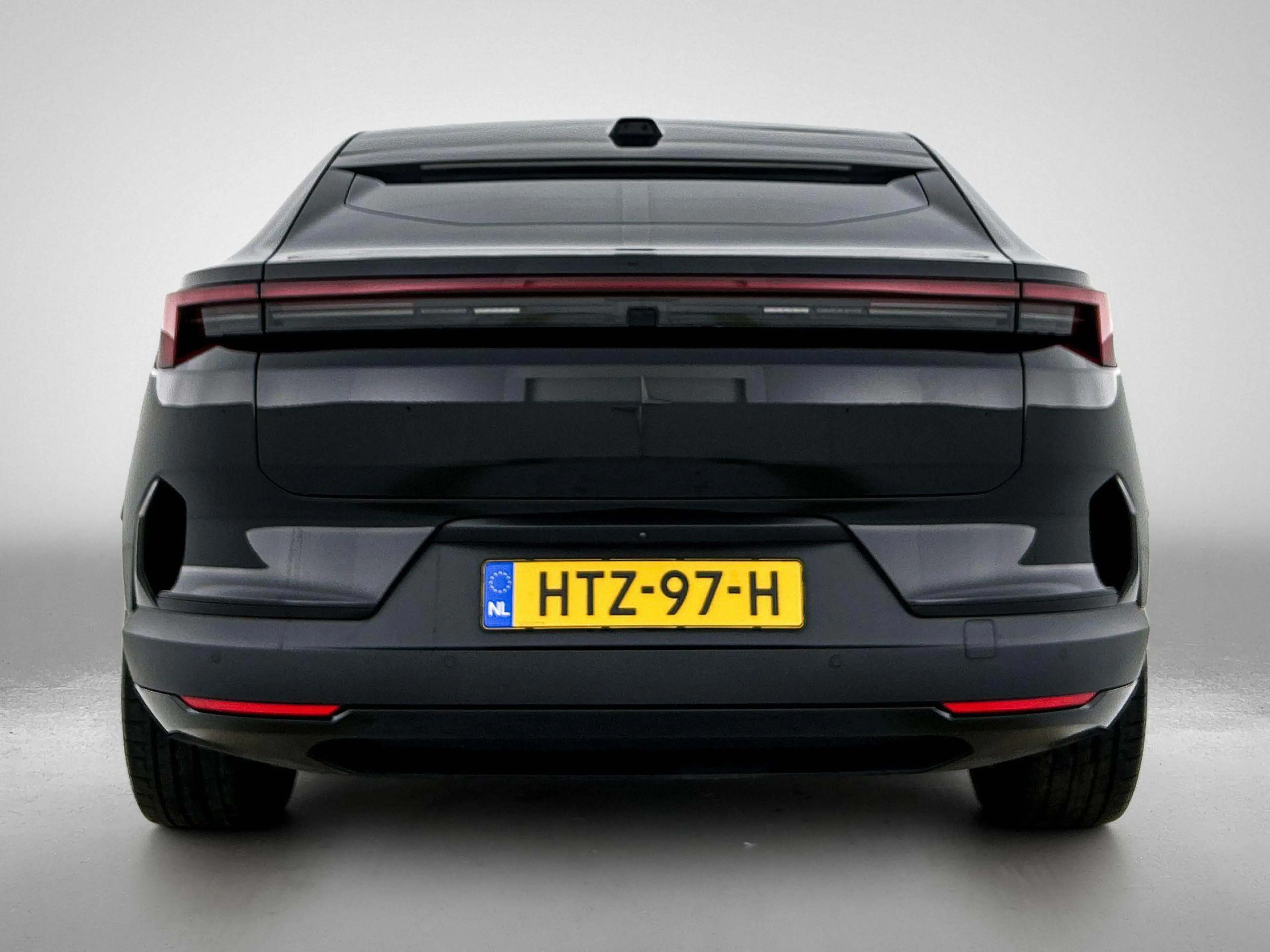 Polestar 4 Long Range Single Motor 100 KwH | Pilot Pack | Plu — photo 3