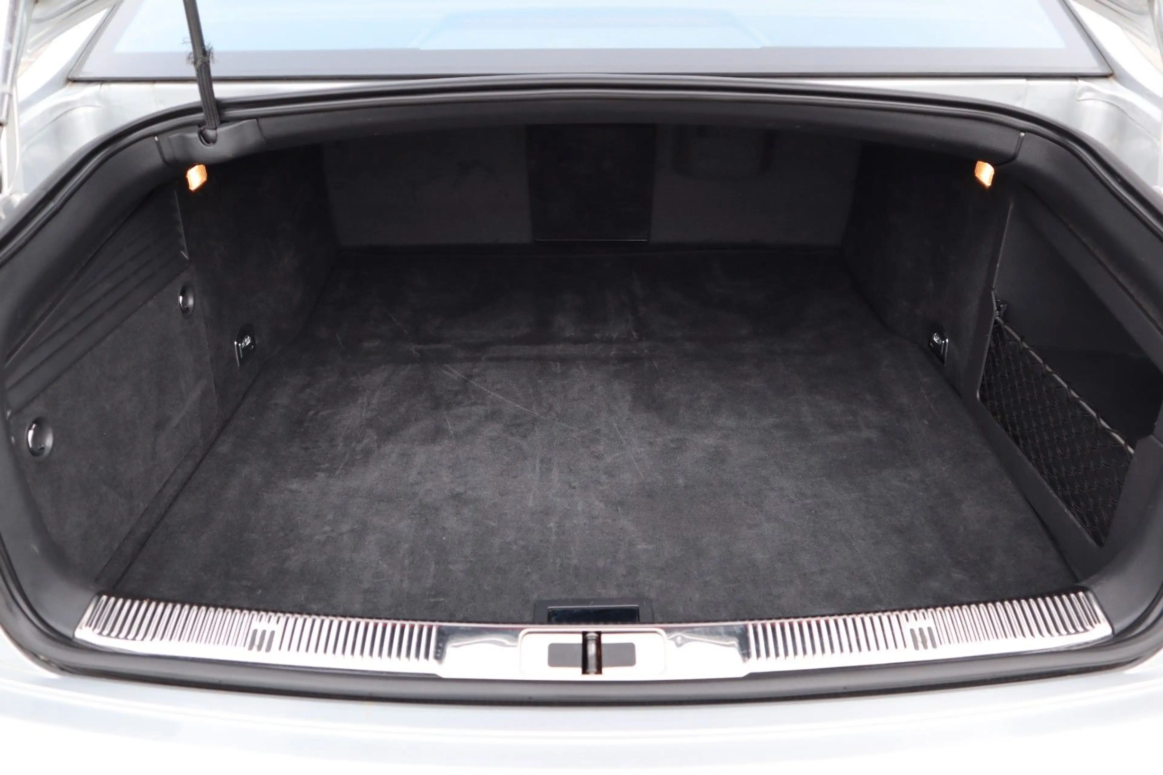 Volkswagen Phaeton 4.2 V8 4MOTION Tiptronic 5-Sitzer — photo 35