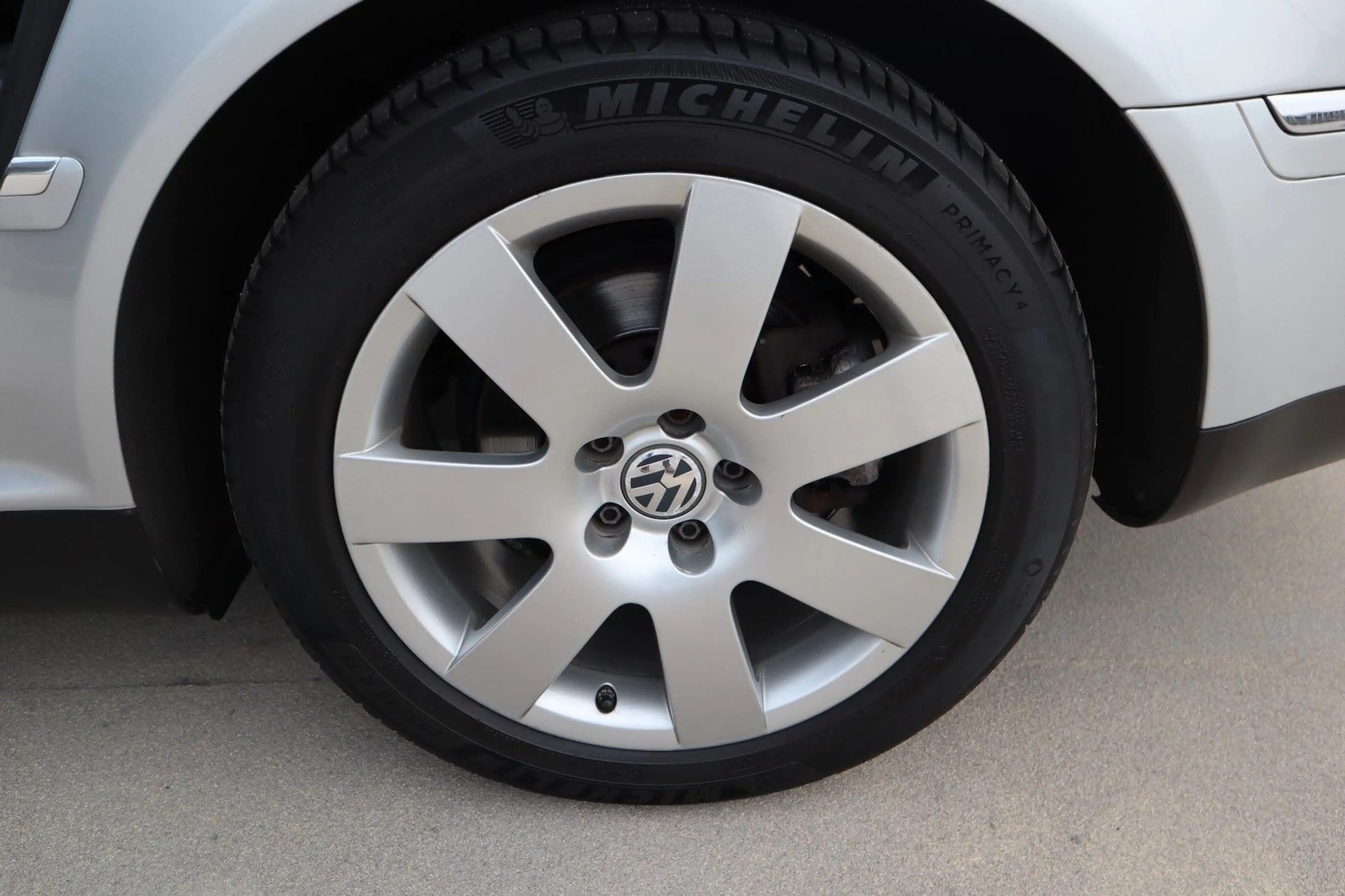 Volkswagen Phaeton 4.2 V8 4MOTION Tiptronic 5-Sitzer — photo 13