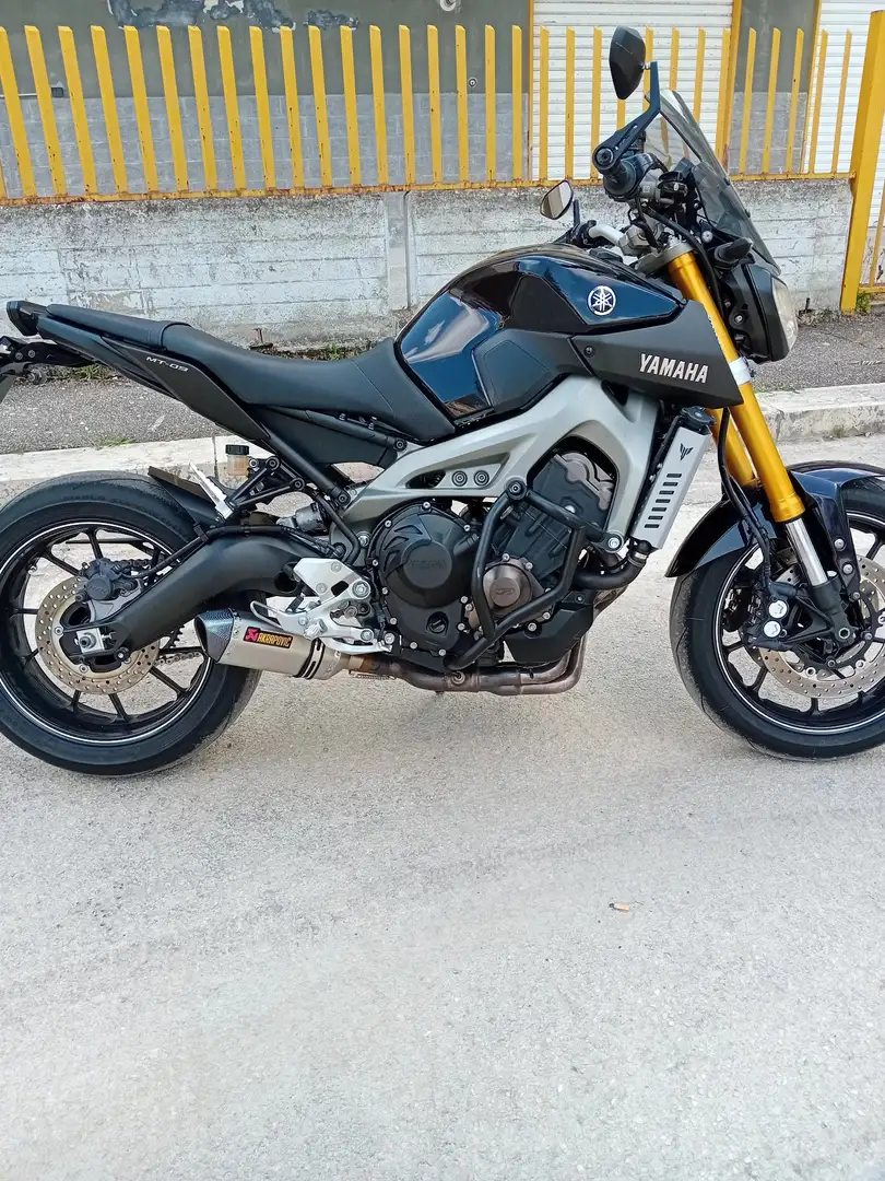 Yamaha MT-09 Nero - 1