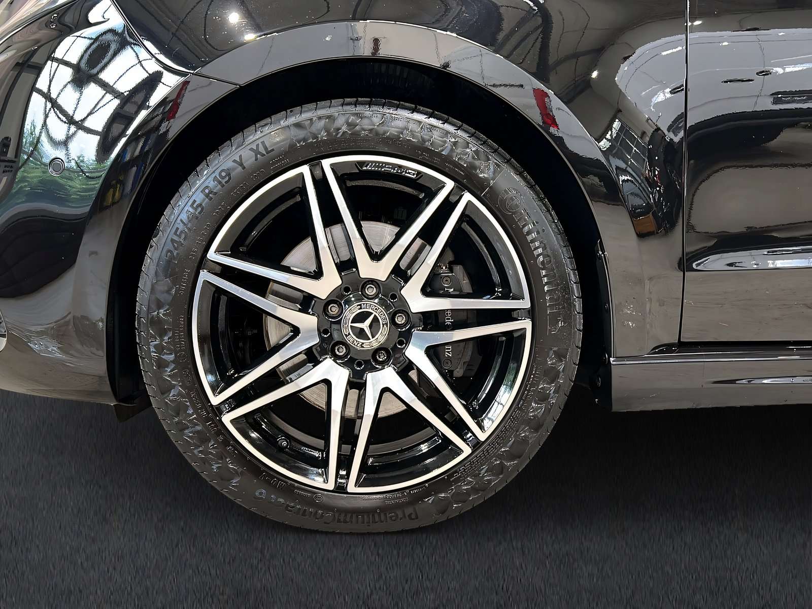 Mercedes-Benz V 300