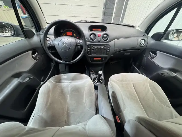 Citroen C3 view 11