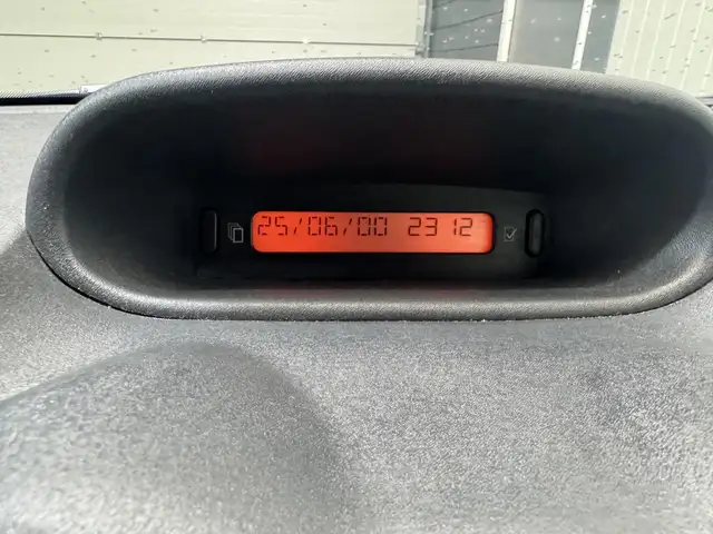 Citroen C3 view 15