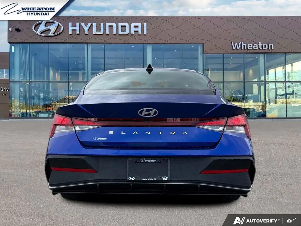 Hyundai ELANTRA снимка Hyundai ELANTRA