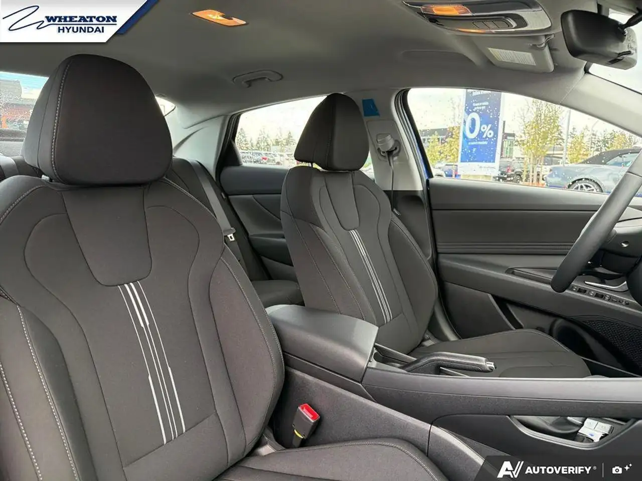 Hyundai ELANTRA снимка Hyundai ELANTRA