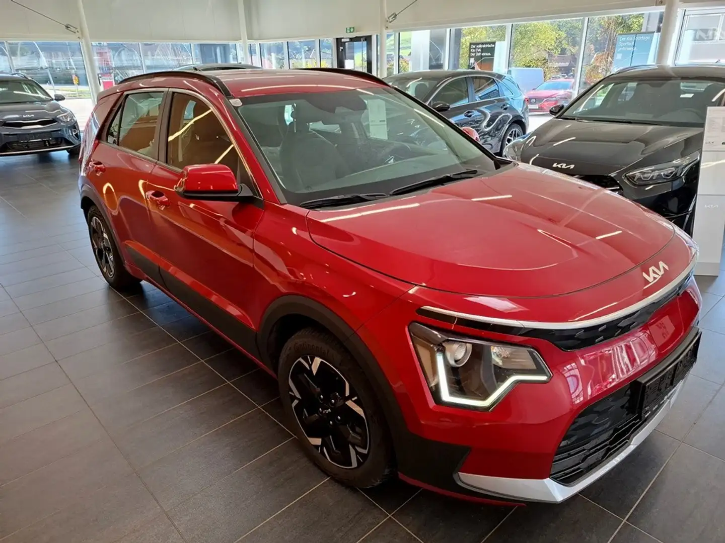 Kia e-Niro Niro EV Long Range 64kWh Silber Aut. Rosso - 2