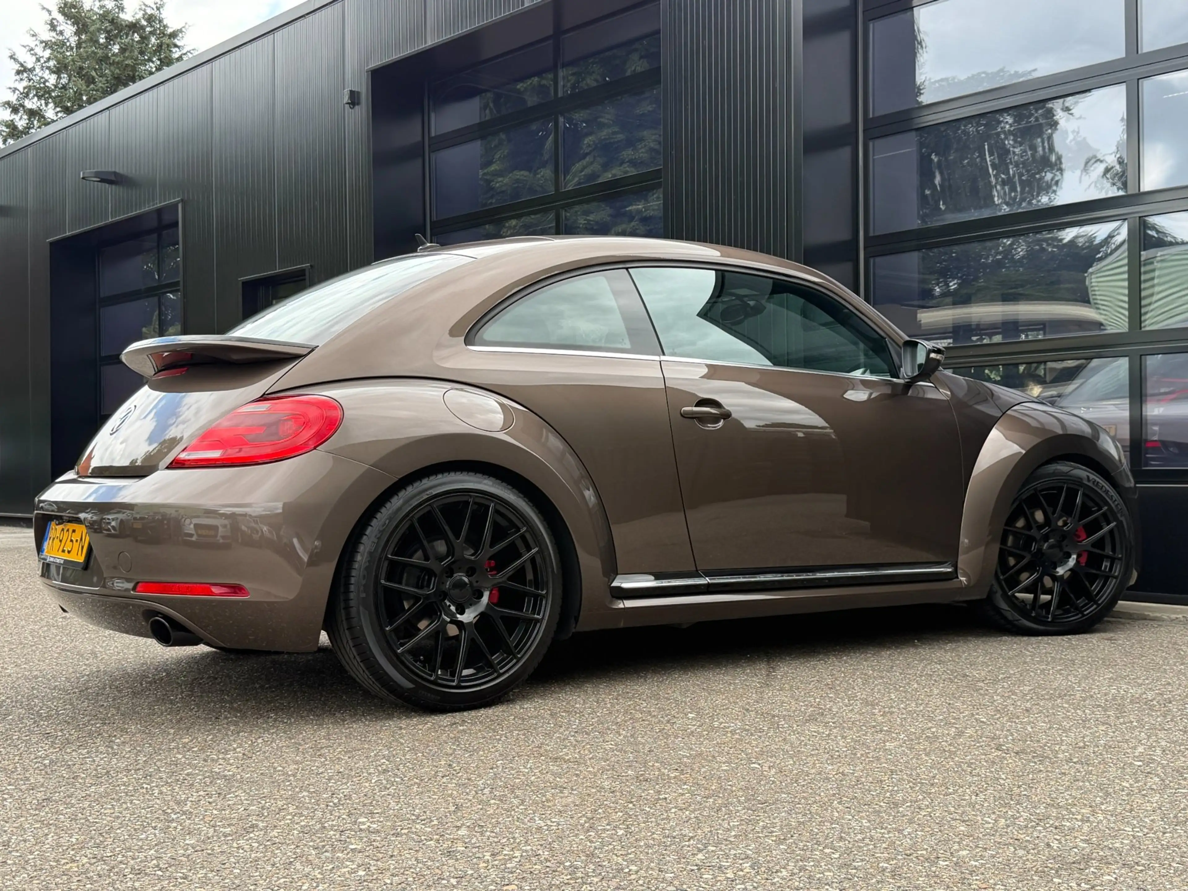 Volkswagen Beetle 2.0 TSI Sport Navi Camera Stoelverw. Aut. — photo 3