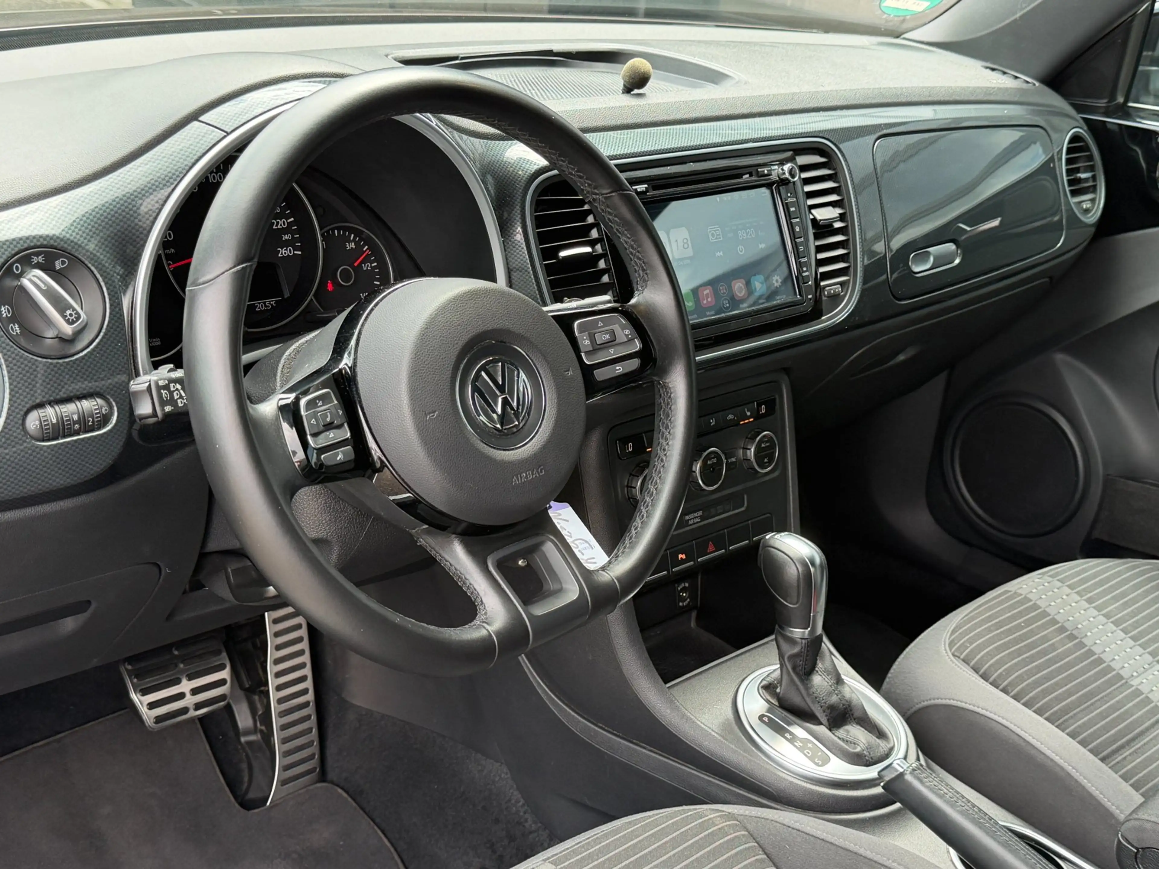 Volkswagen Beetle 2.0 TSI Sport Navi Camera Stoelverw. Aut. — photo 9
