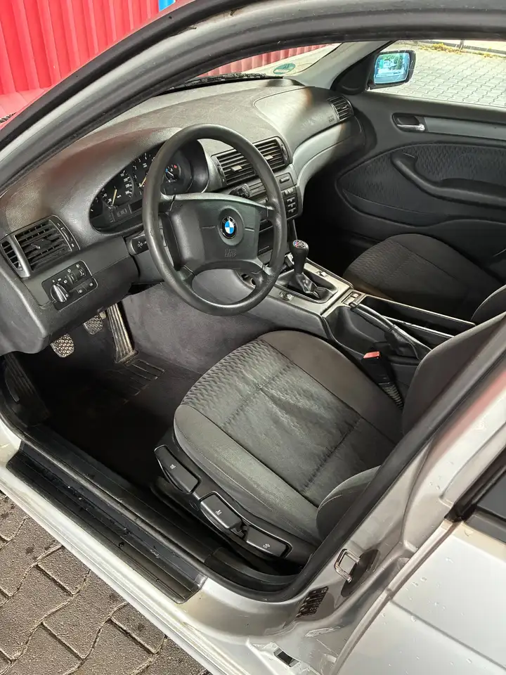 BMW 318 3er 318i touring, foto 5