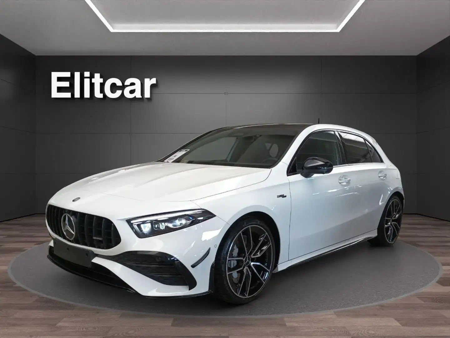 Mercedes-Benz A 35 AMG 4Matic Premium Plus Blanc - 1
