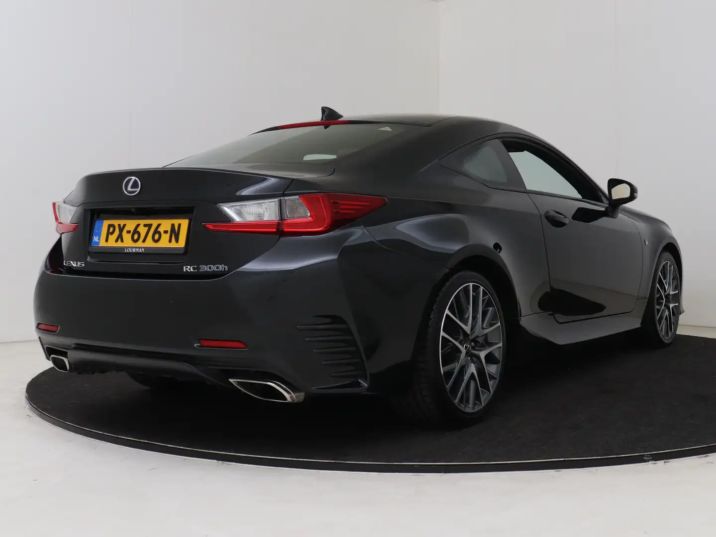 Lexus RC 300h F SPORT Line | Mark Levinson | Safety System | Sto Zwart - 2