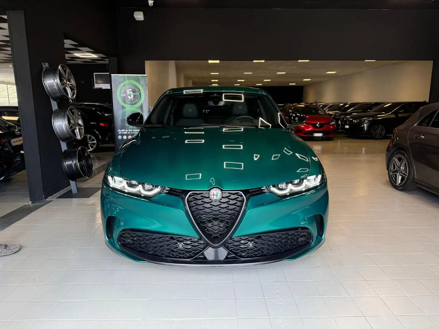 Alfa Romeo Tonale 1.6 diesel 130 CV TCT6 Veloce zelena - 2