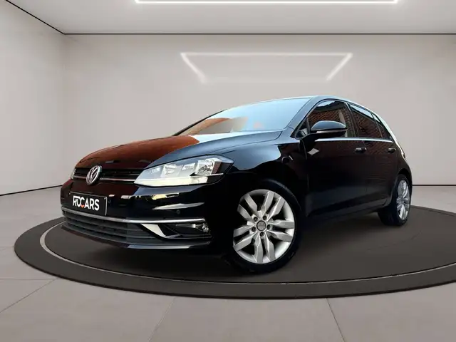Volkswagen Golf main image