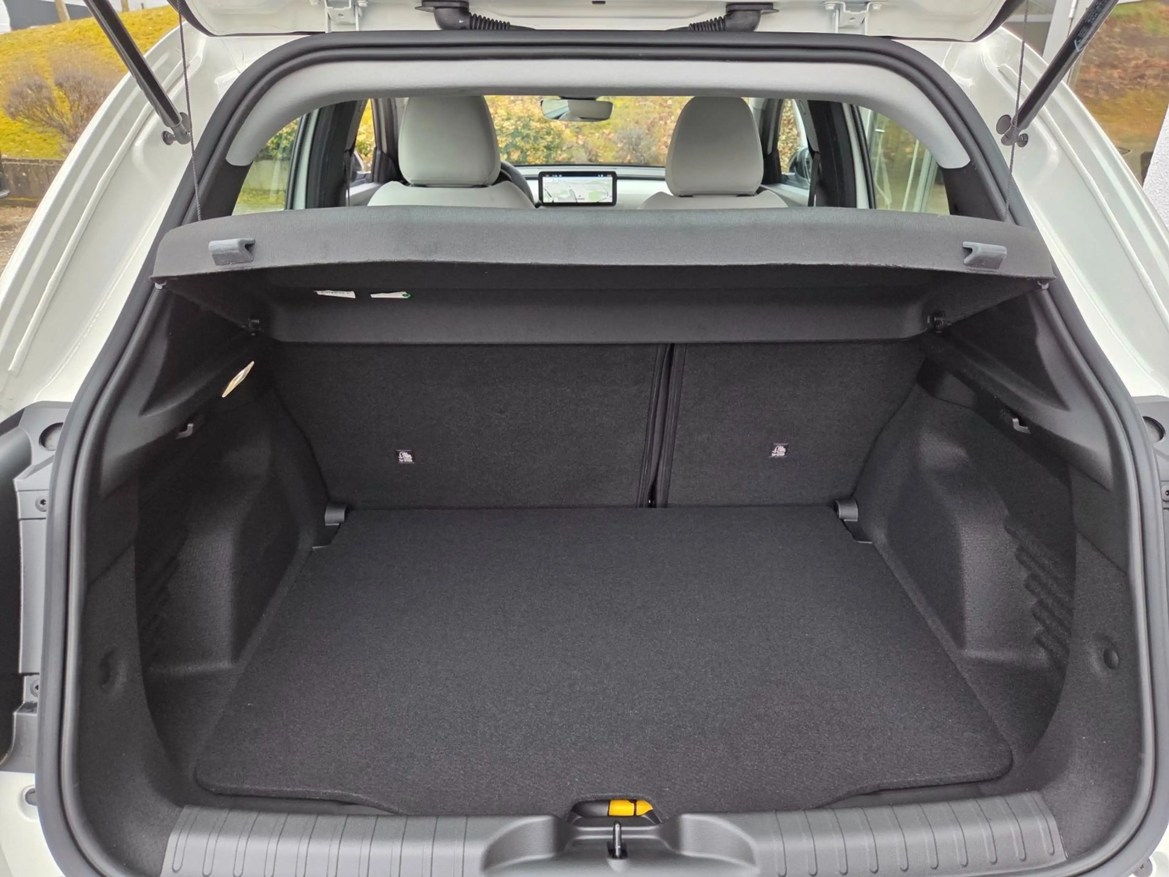 Fiat 600e Icon 54 kWh (156PS) — photo 15