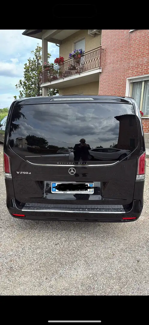 Mercedes-Benz V 250 Extralong d Avantgarde auto Nero - 2