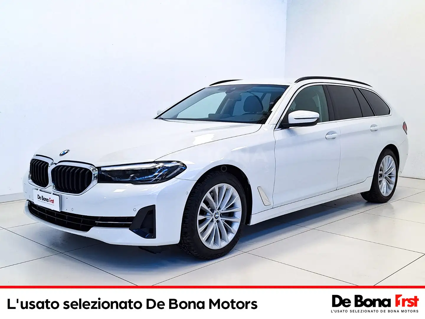 BMW 520 520d touring mhev 48v xdrive business auto Bianco - 2