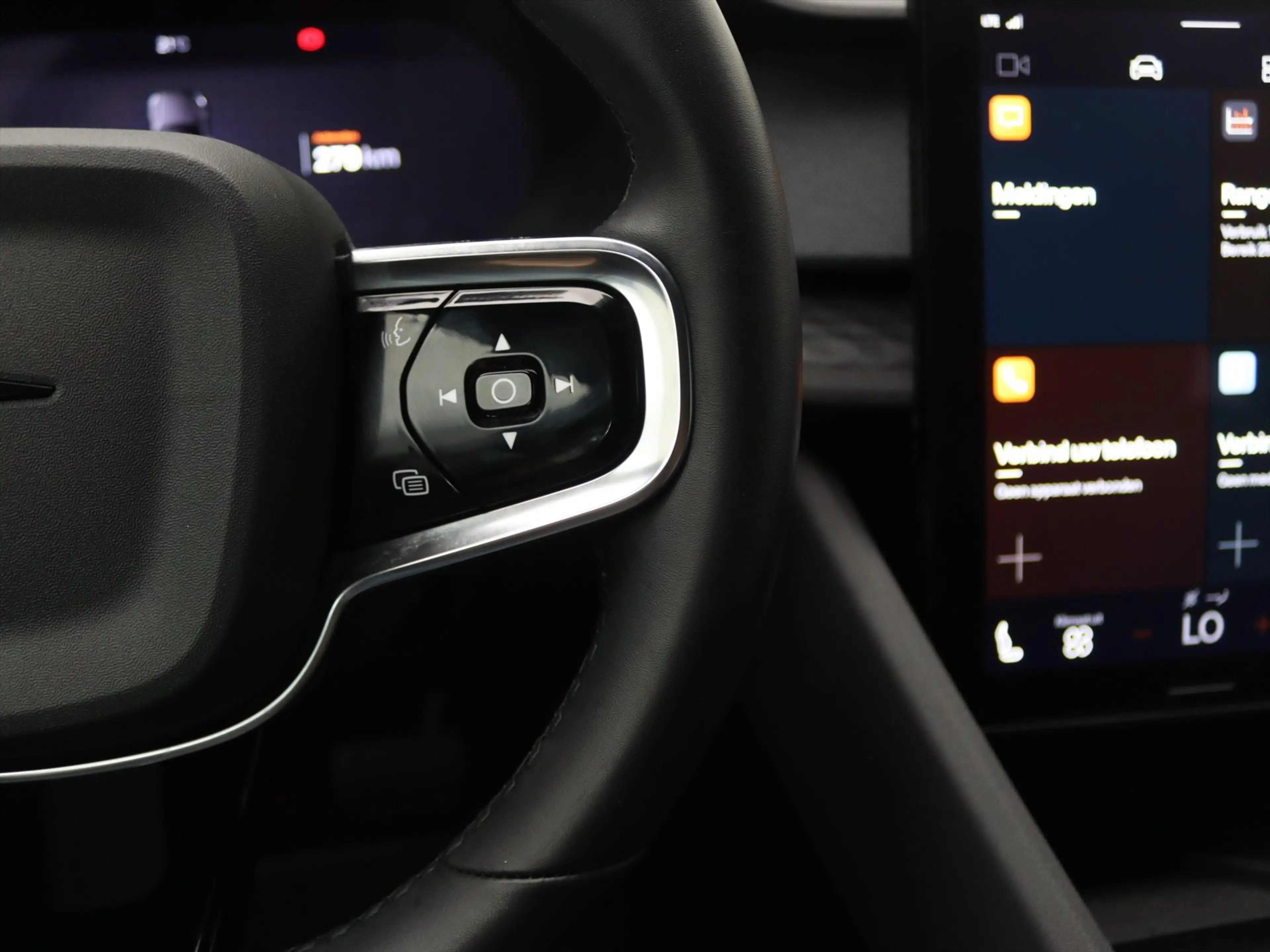 Polestar 2 170kW Long Range Single Motor 91,59% SoH [ WARMTEP — photo 22
