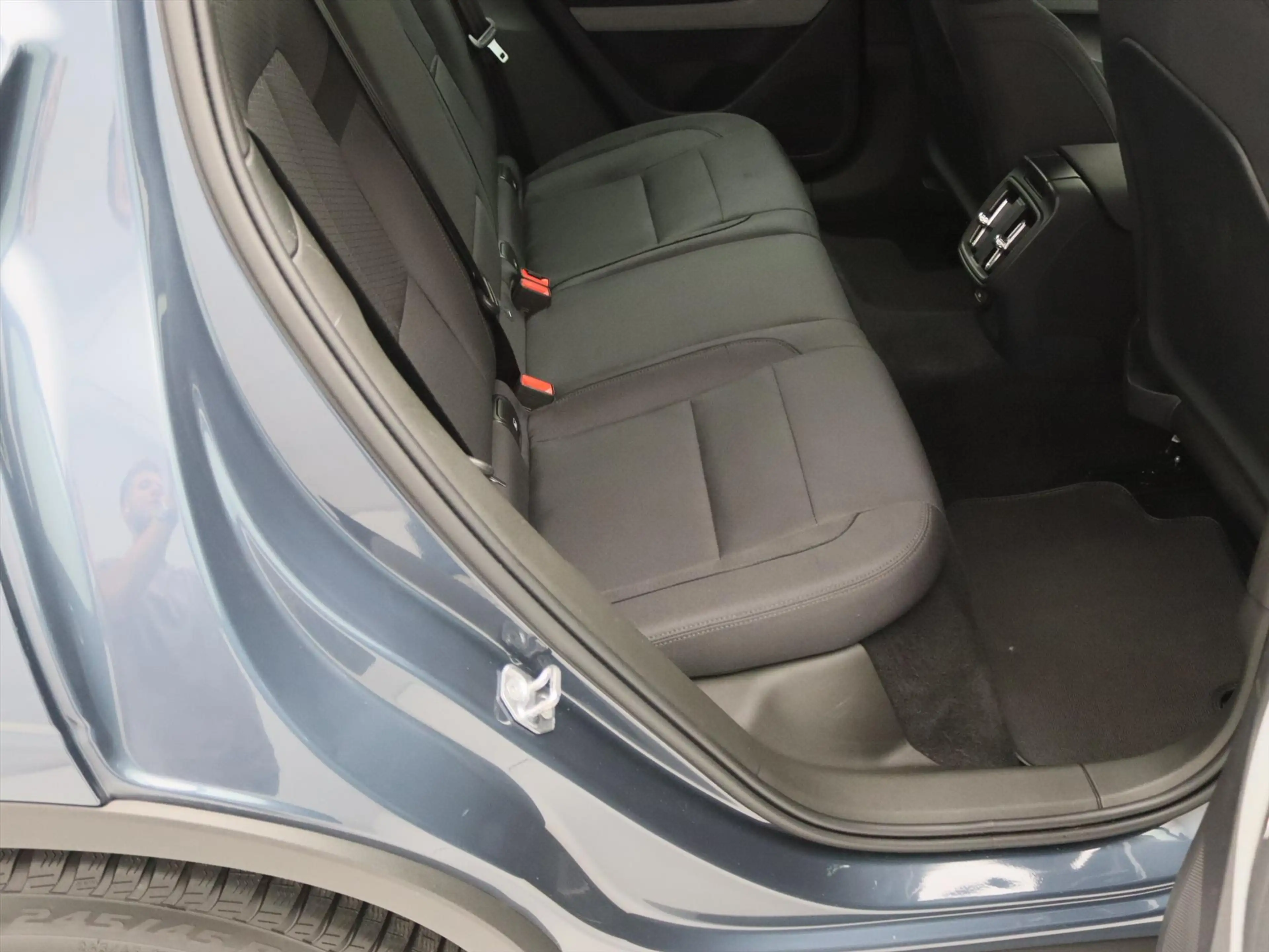 Polestar 2 170kW Long Range Single Motor 91,59% SoH [ WARMTEP — photo 14