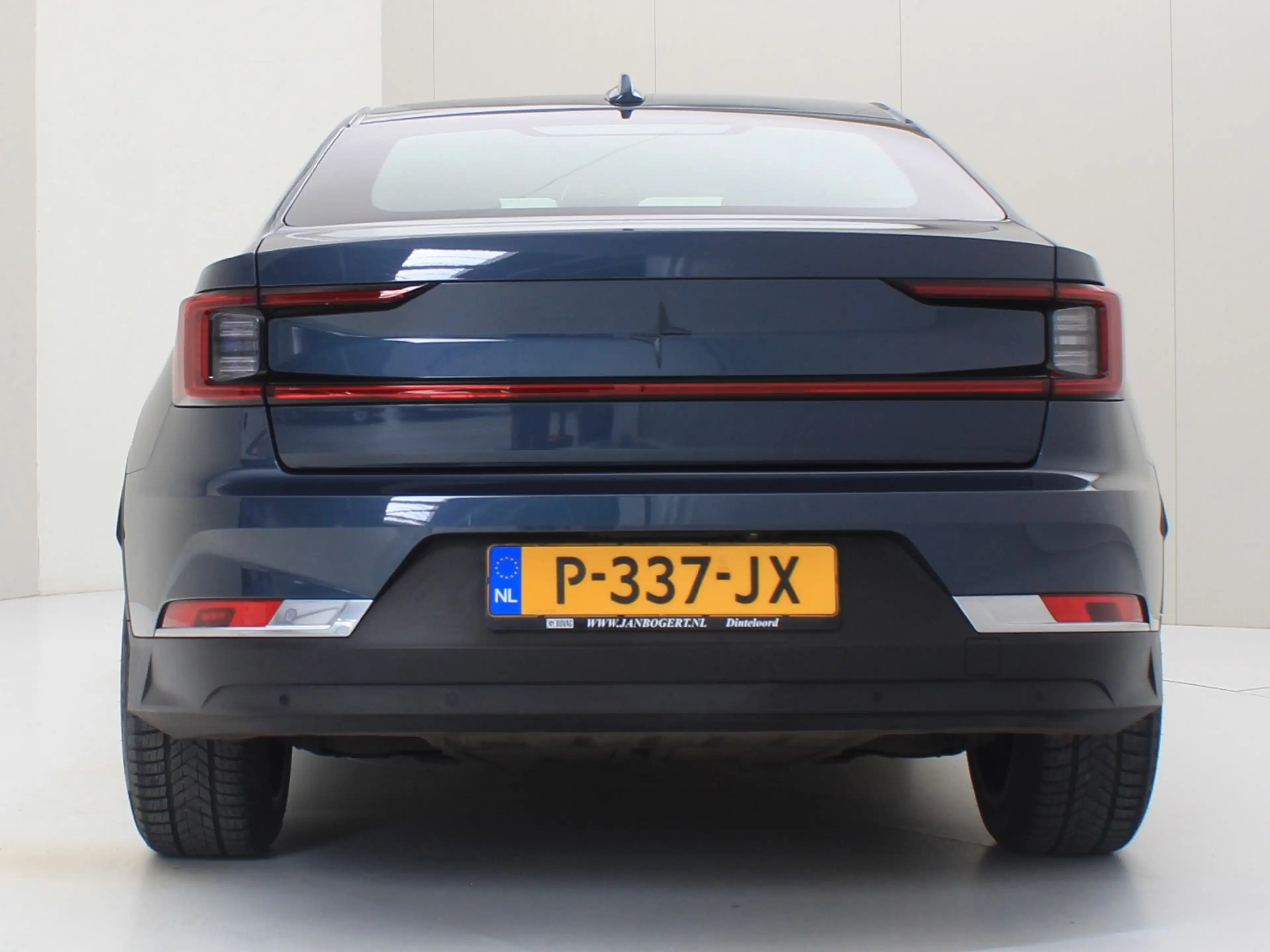 Polestar 2 170kW Long Range Single Motor 91,59% SoH [ WARMTEP — photo 7