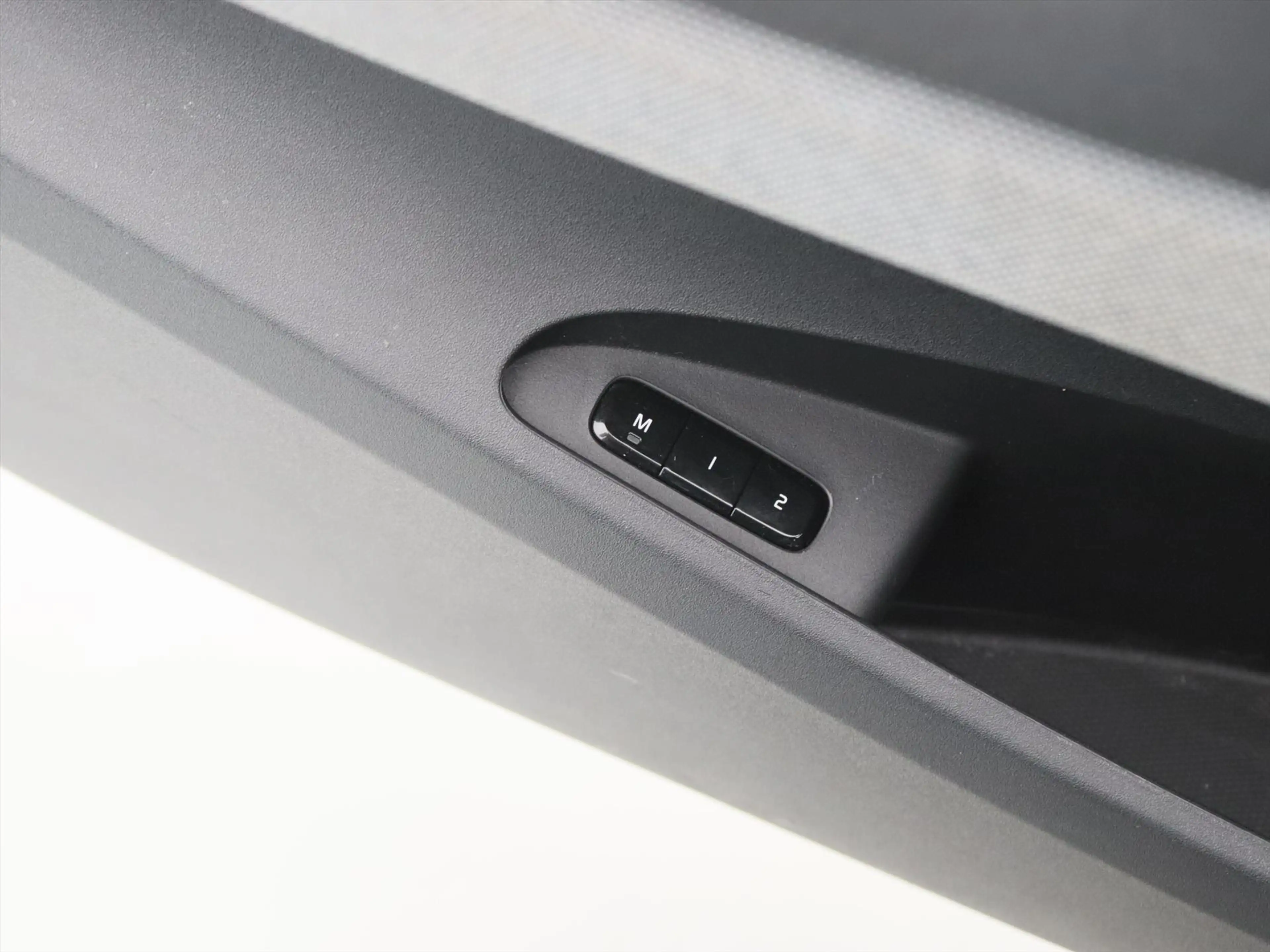 Polestar 2 170kW Long Range Single Motor 91,59% SoH [ WARMTEP — photo 38