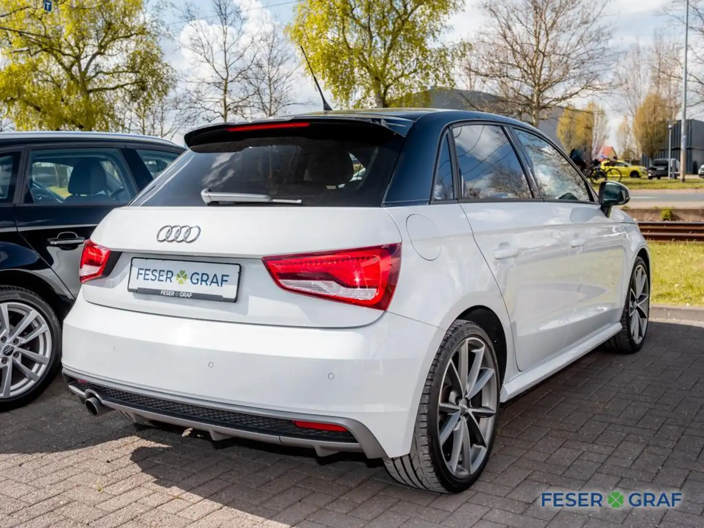 Audi A1 Sportback 1.0 TFSI 2x S line /Xenon+/Navi/18" Blanc - 2
