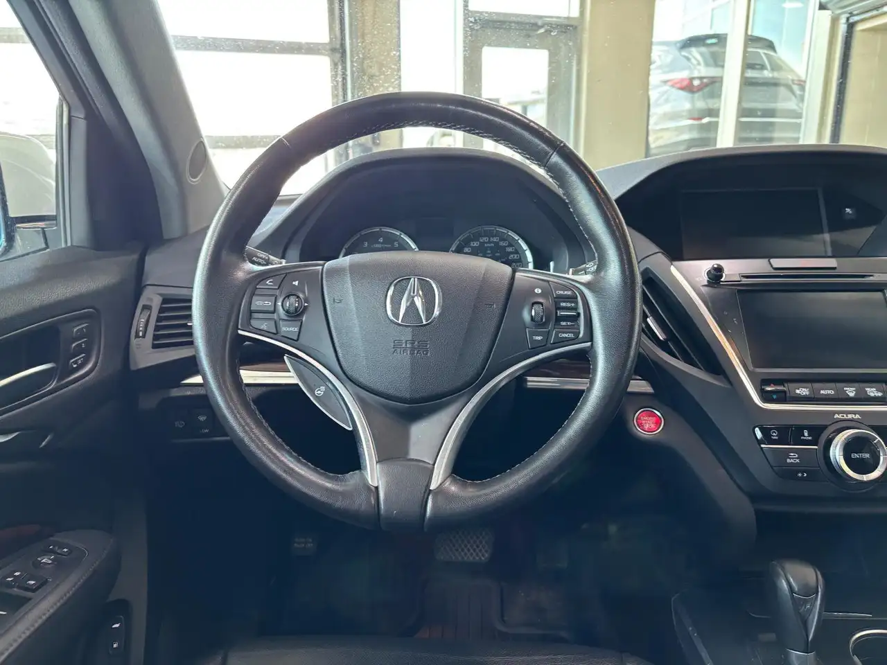 Acura MDX снимка Acura MDX