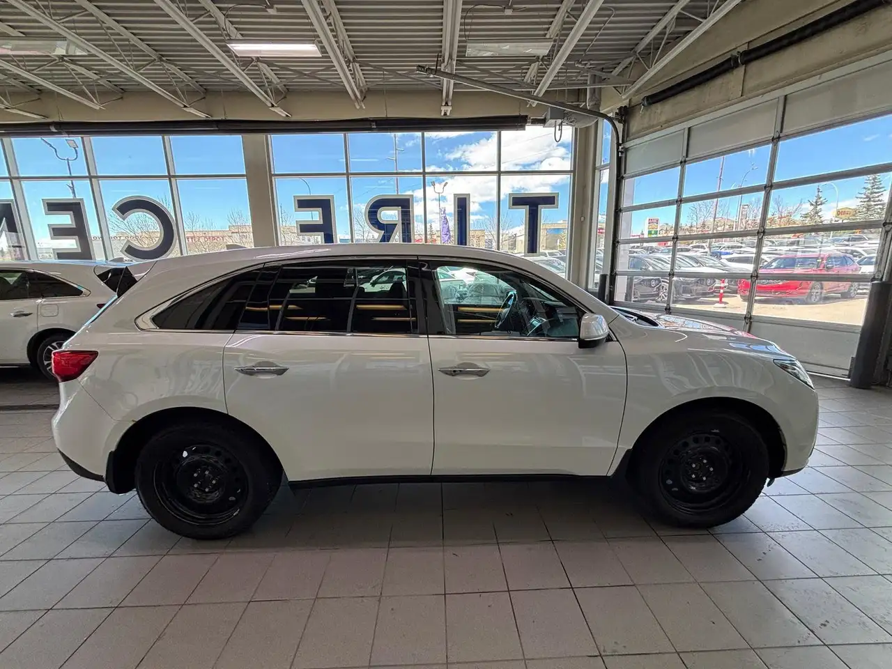 Acura MDX снимка Acura MDX