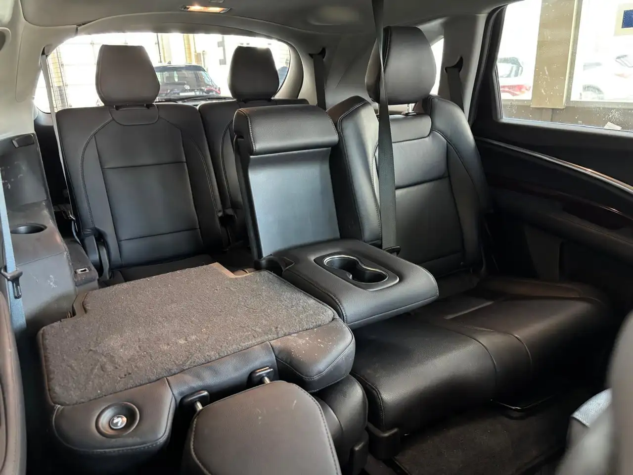 Acura MDX снимка Acura MDX
