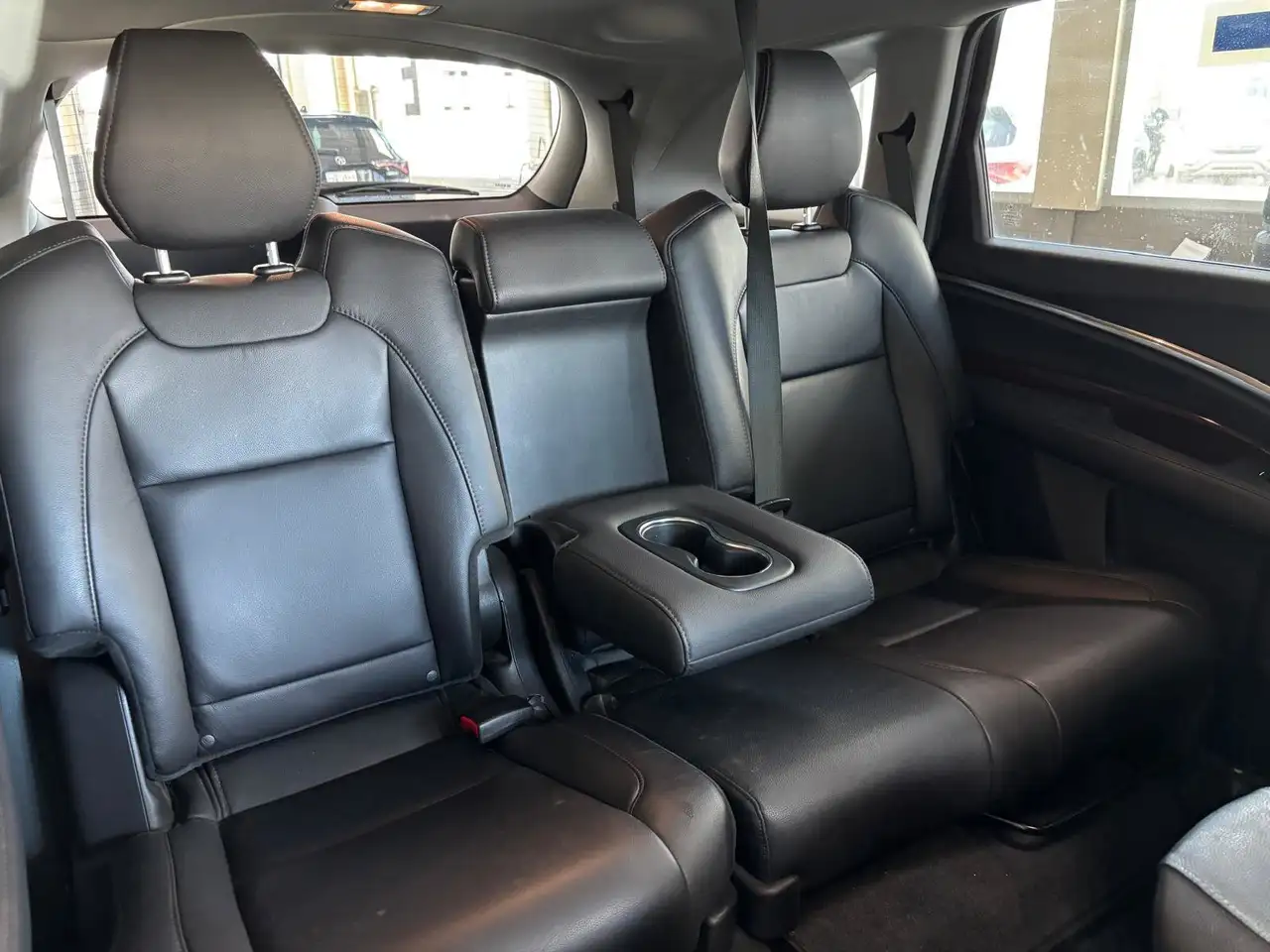 Acura MDX снимка Acura MDX