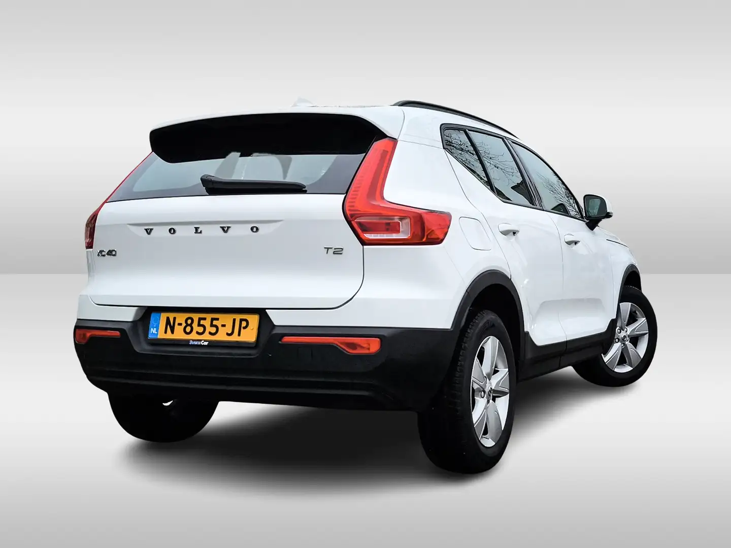 Volvo XC40 1.5 T2 Momentum Core (130 PK) 1e-Eig. & Dealer-Ond Wit - 2