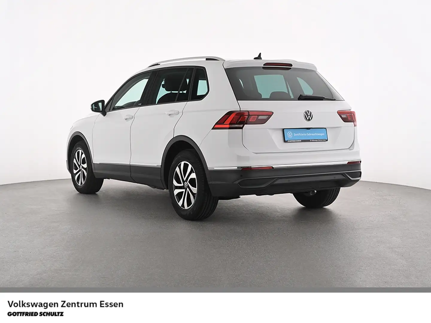 Volkswagen Tiguan Active TSI DSG LED Panorama R-Kamera Weiß - 2