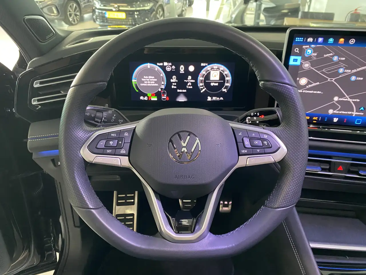 Volkswagen Tiguan 1.5 eHybrid R-Line Edition 272 PK Black-Style Pano, миниатюра 21