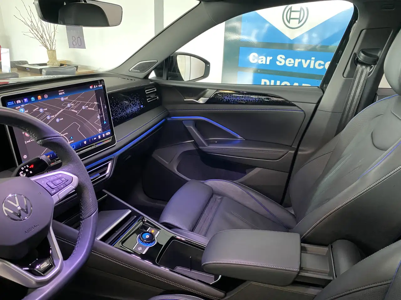 Volkswagen Tiguan 1.5 eHybrid R-Line Edition 272 PK Black-Style Pano, миниатюра 26