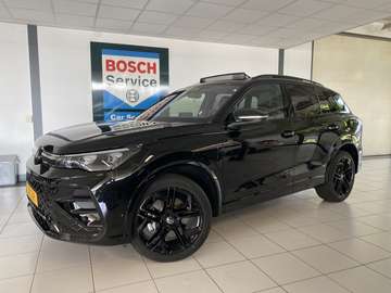 1.5 eHybrid R-Line Edition 272 PK Black-Style Pano