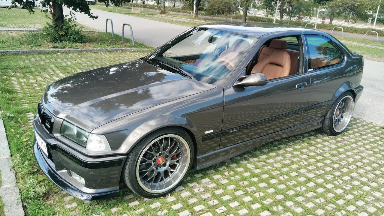BMW 328i Compact individual, foto 7