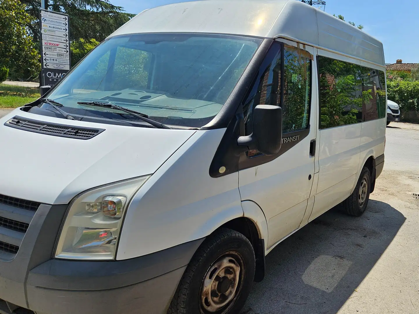 Ford Transit Bus Bianco - 1