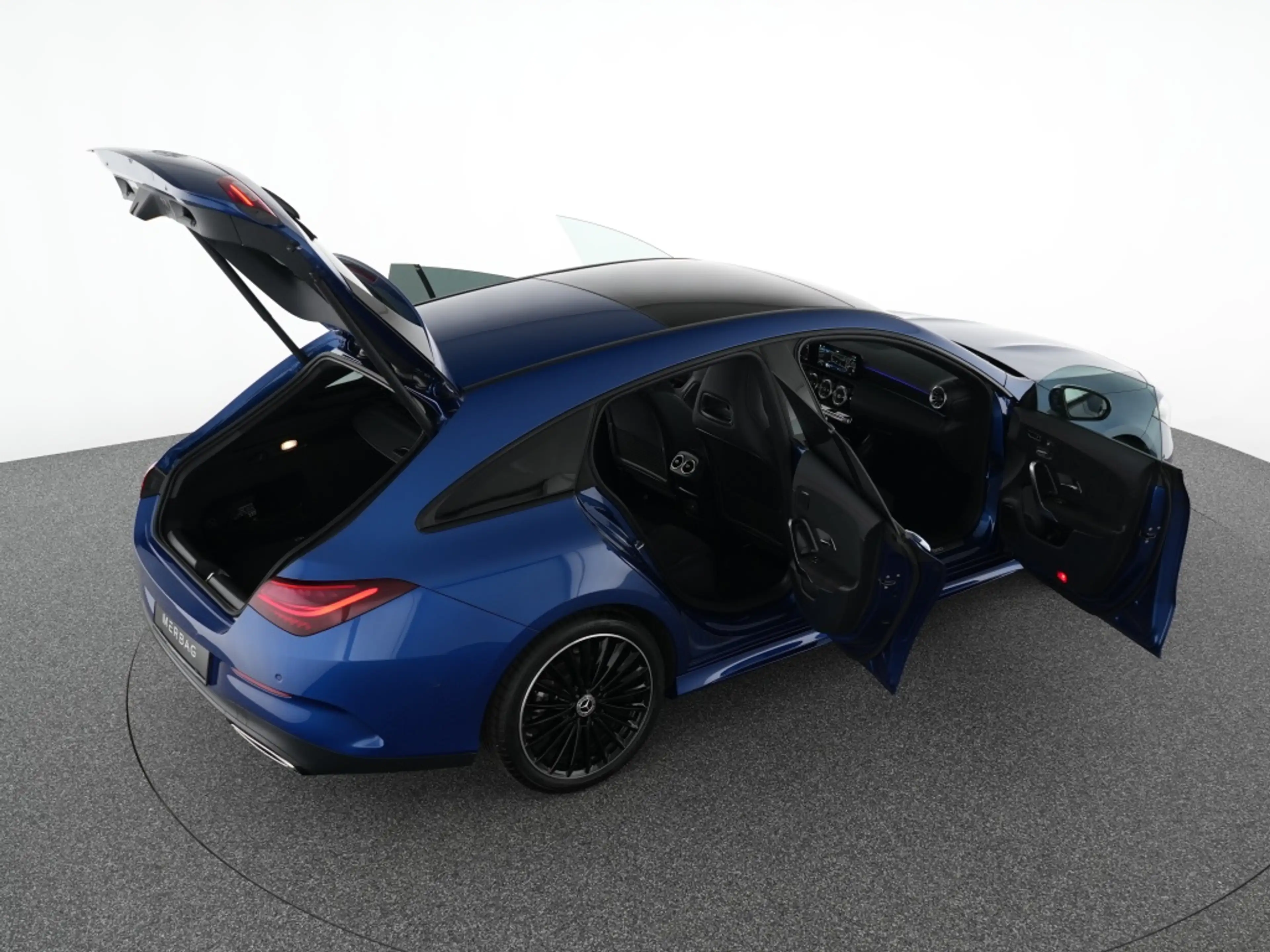 Mercedes-Benz CLA 200 SB AMG Premium Night Pano Multibeam 360° — photo 13
