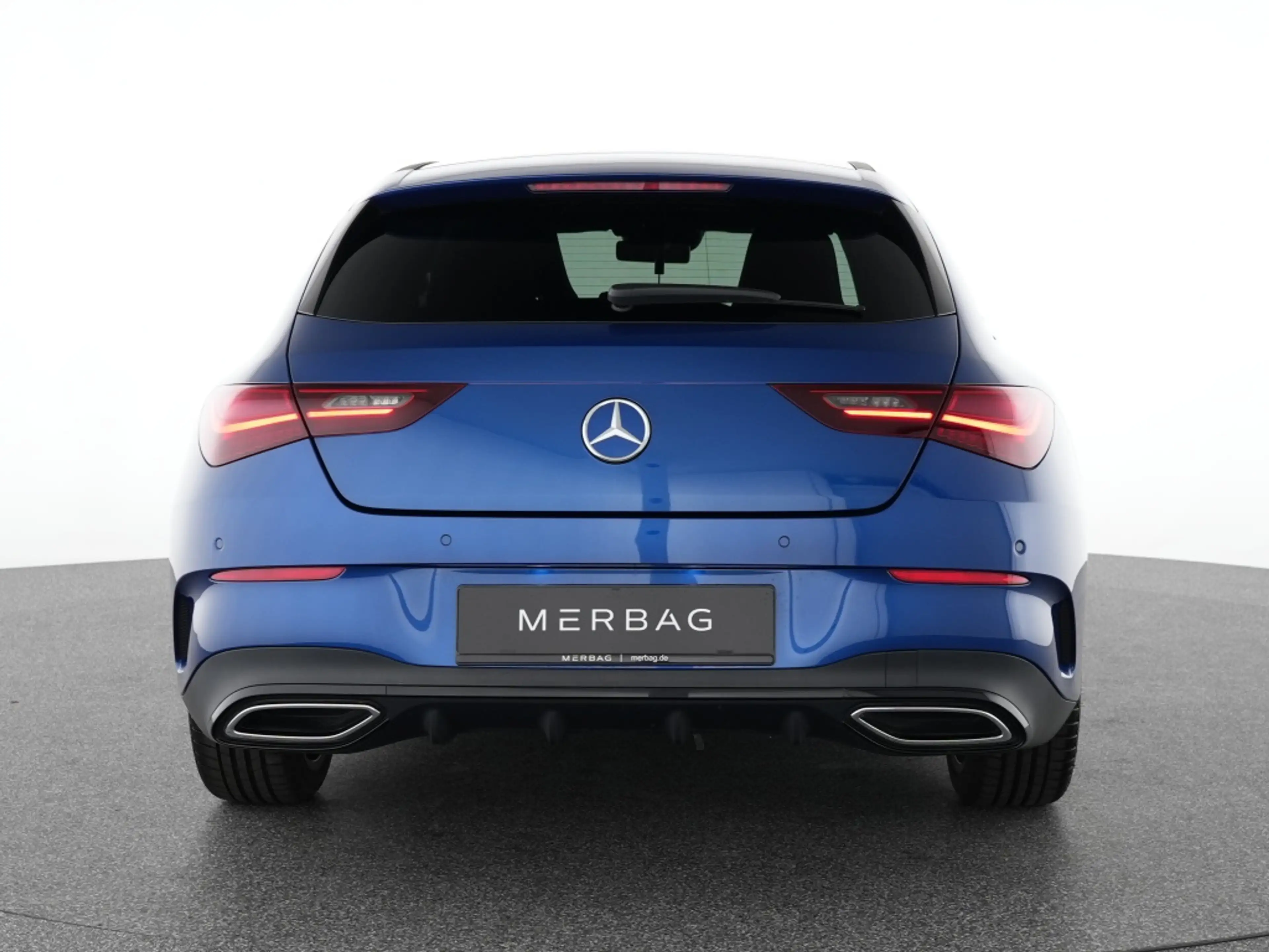 Mercedes-Benz CLA 200 SB AMG Premium Night Pano Multibeam 360° — photo 4