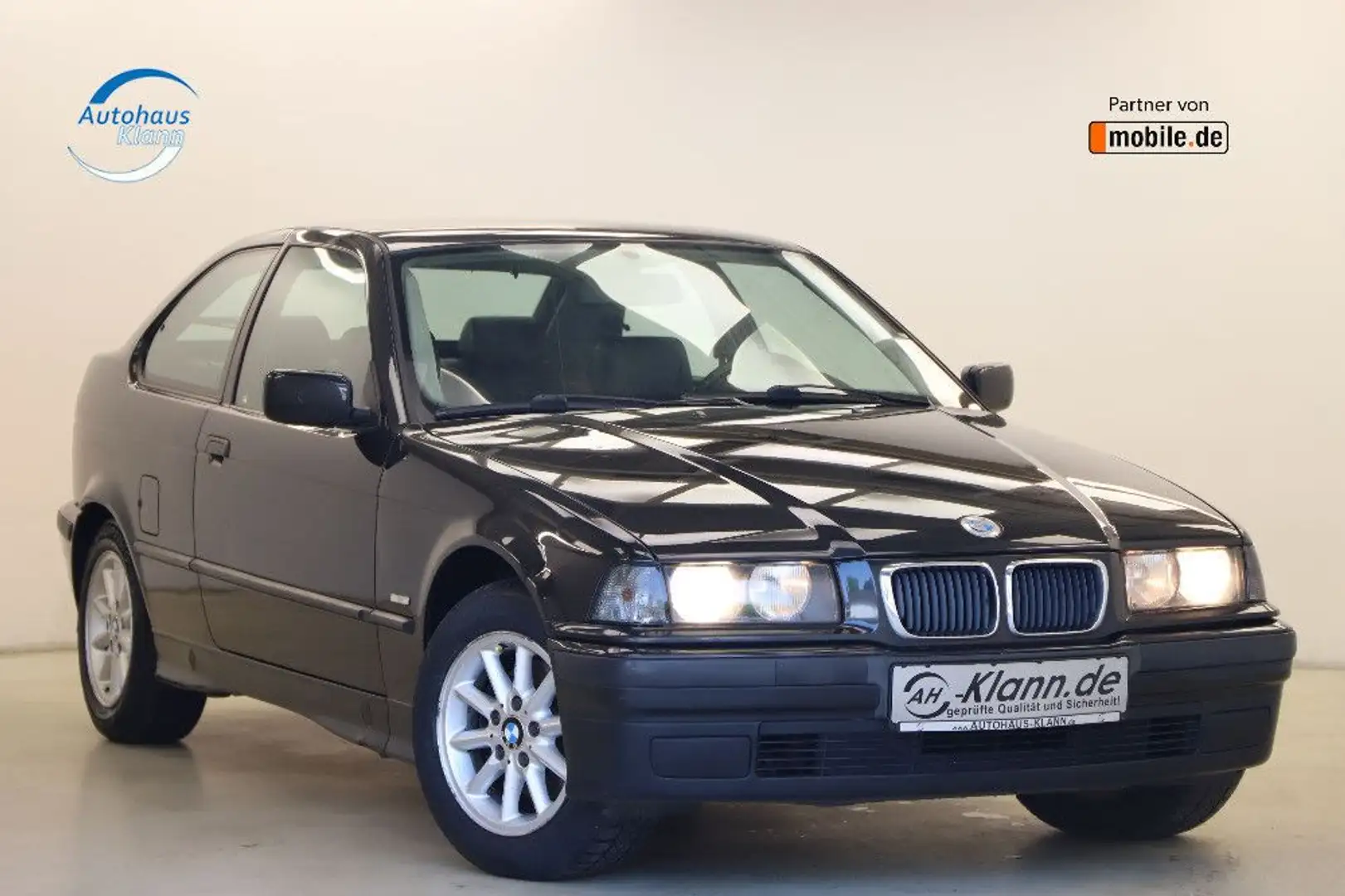 BMW 316 ti E36 102PS Coupe Compact Klima AHK HUneu Fekete - 1
