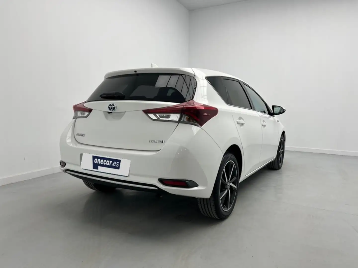 Toyota Auris 1.8 VVT-I HYBRID FEEL EDITION 136CV 5P Blanco - 2