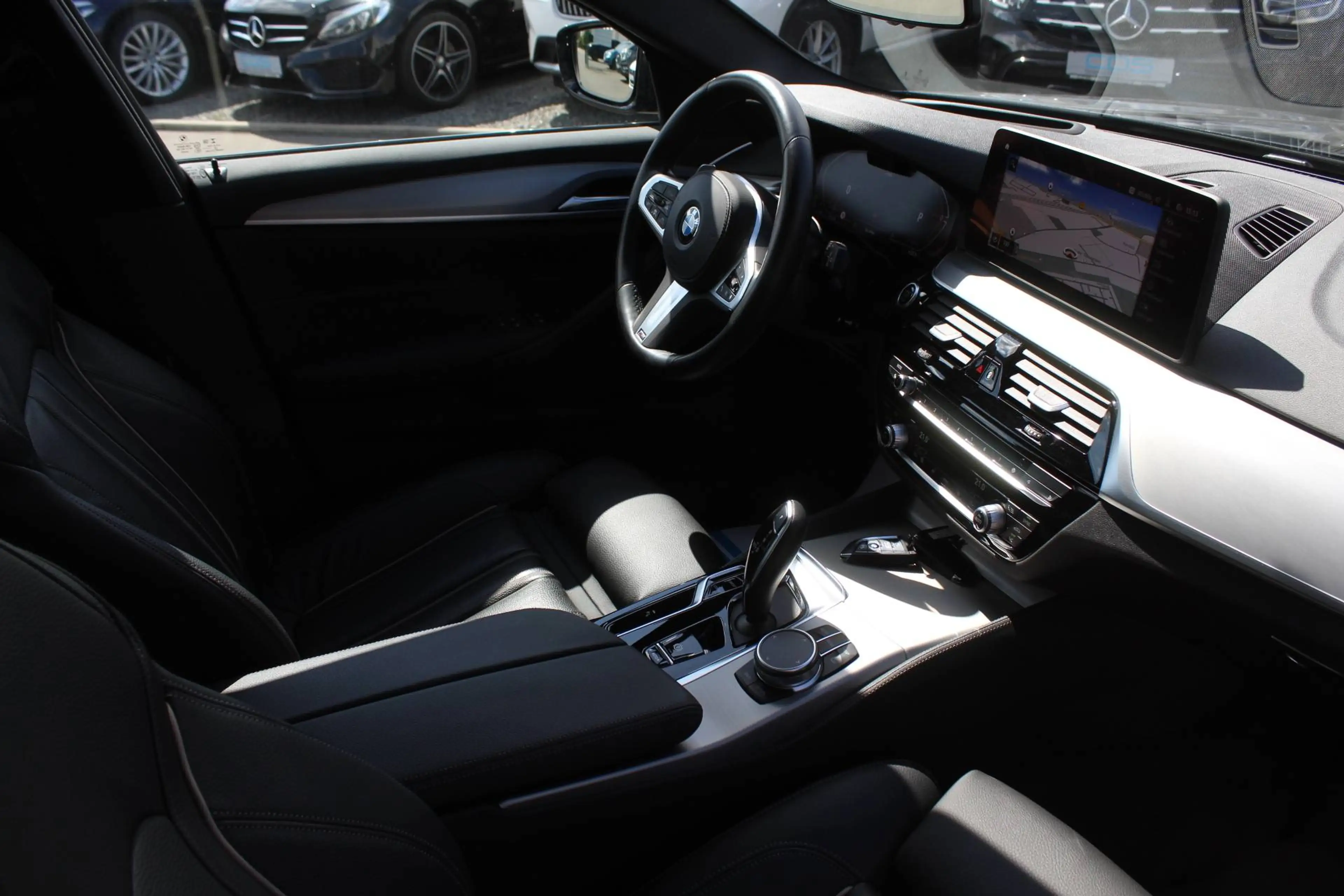 BMW 540 i Tour. xDrive M Sportpaket +Komfortsitz+Panoramad.+HUD — photo 9