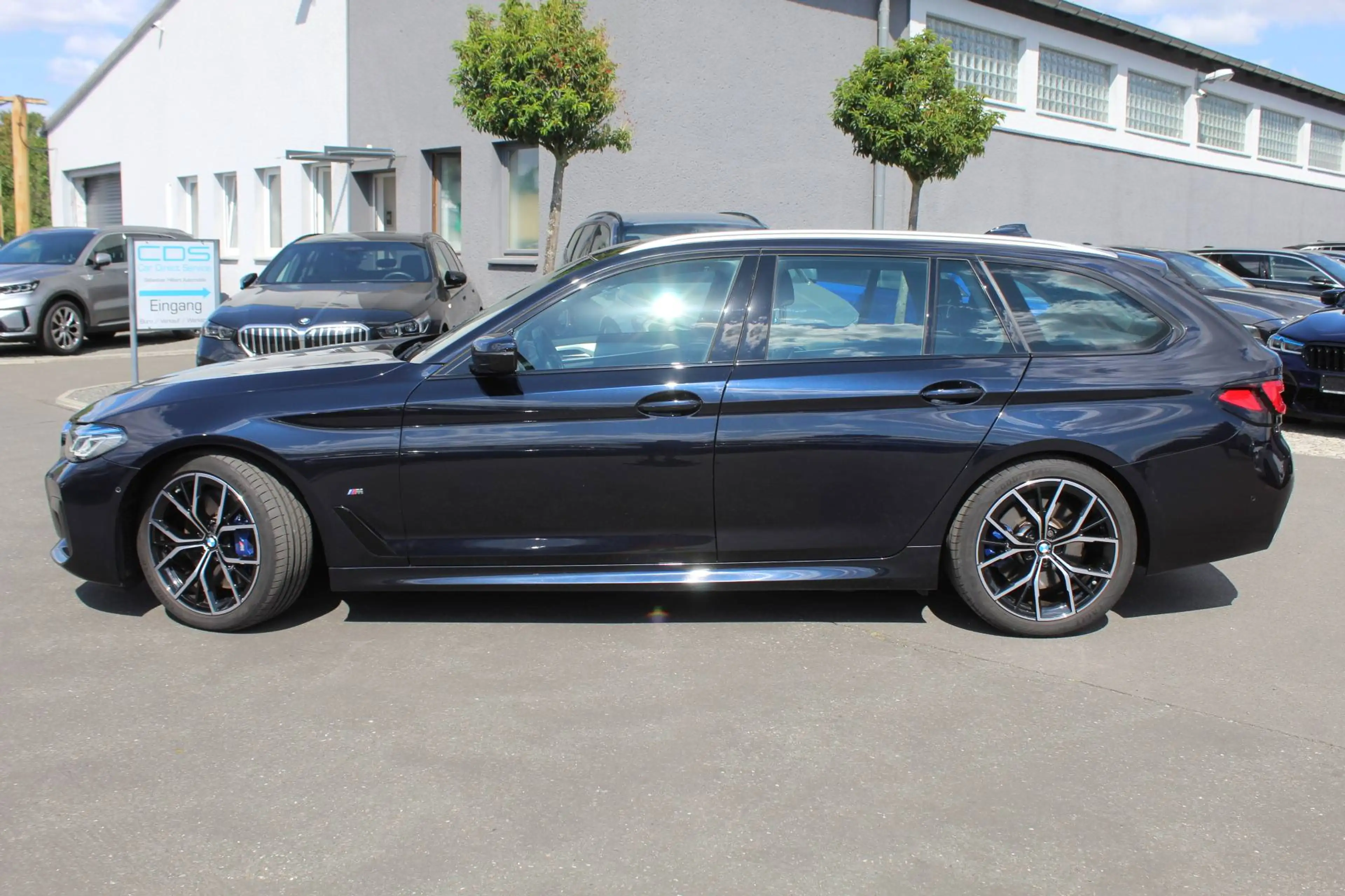 BMW 540 i Tour. xDrive M Sportpaket +Komfortsitz+Panoramad.+HUD