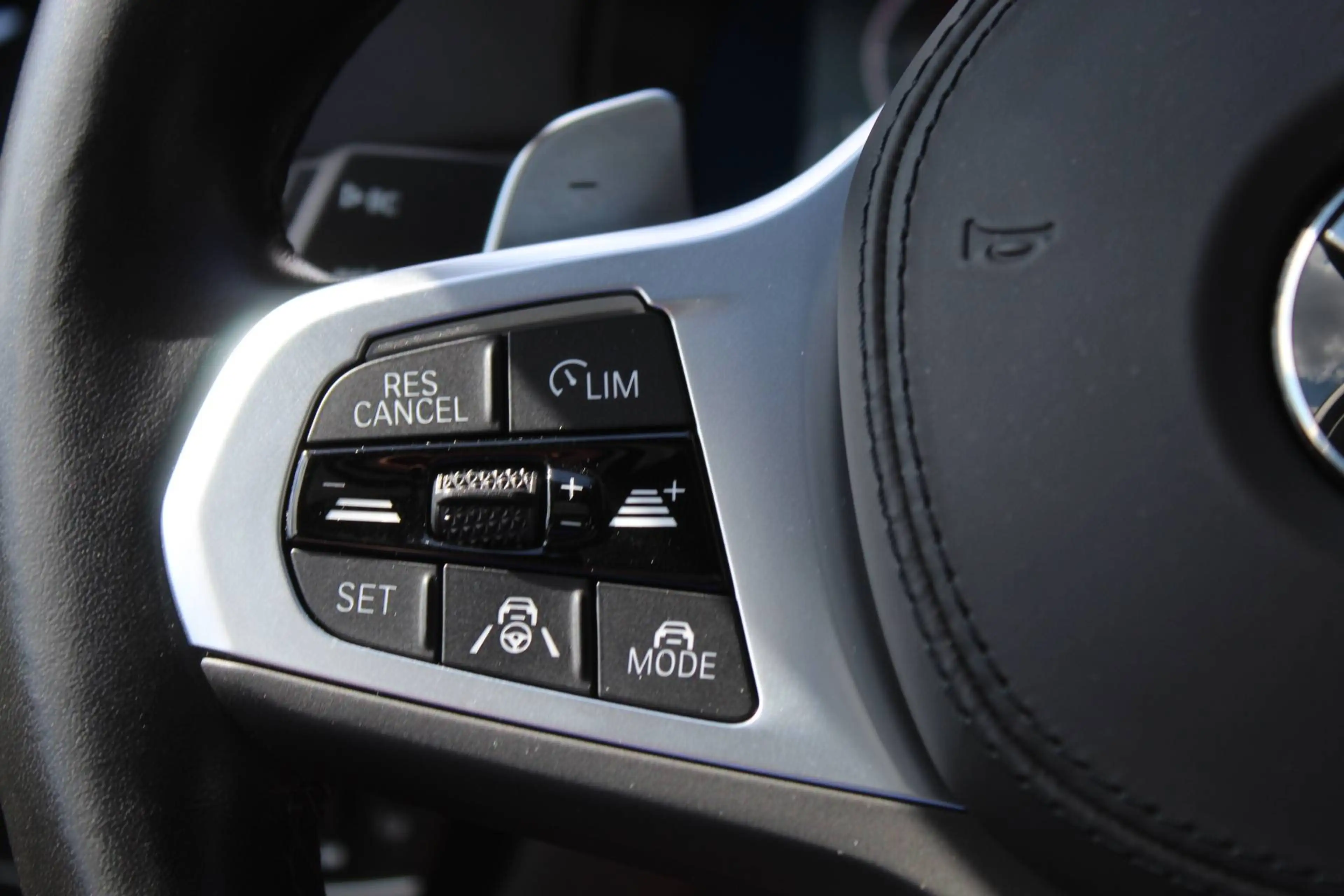 BMW 540 i Tour. xDrive M Sportpaket +Komfortsitz+Panoramad.+HUD — photo 13