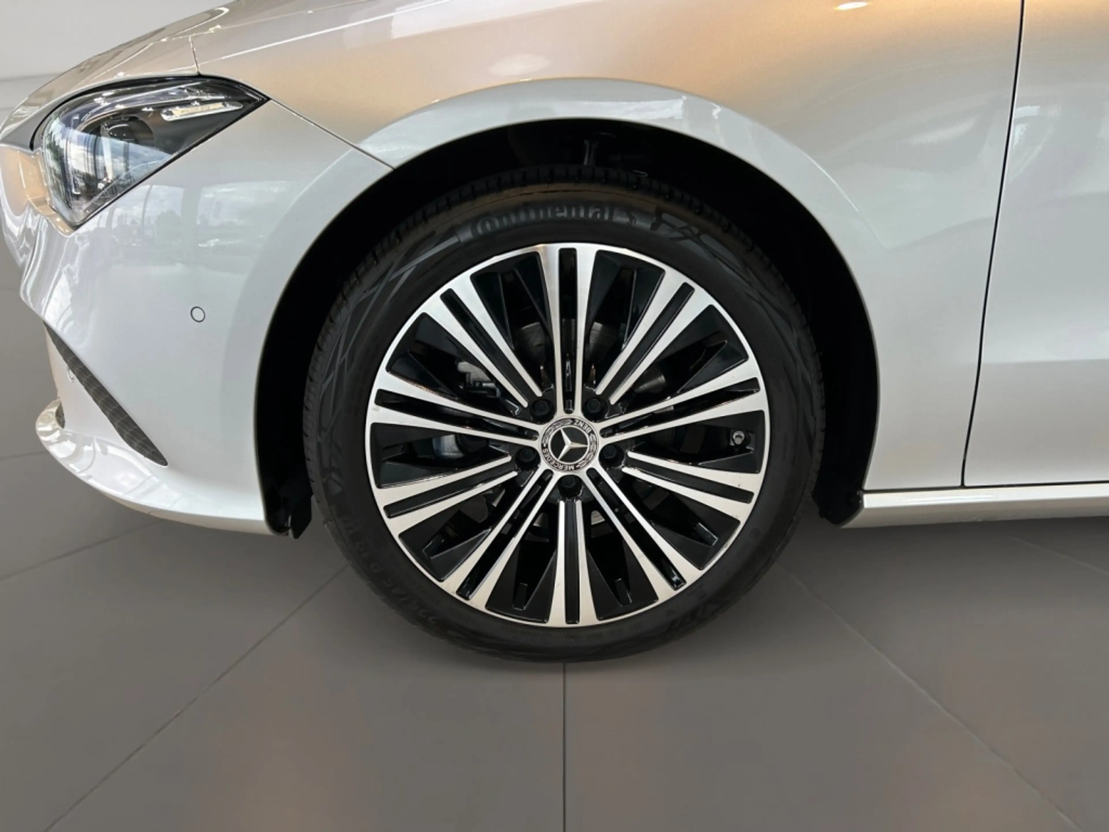 Mercedes-Benz CLA 180 Coupe Progressive MBUX+Progressive+Wide — photo 8