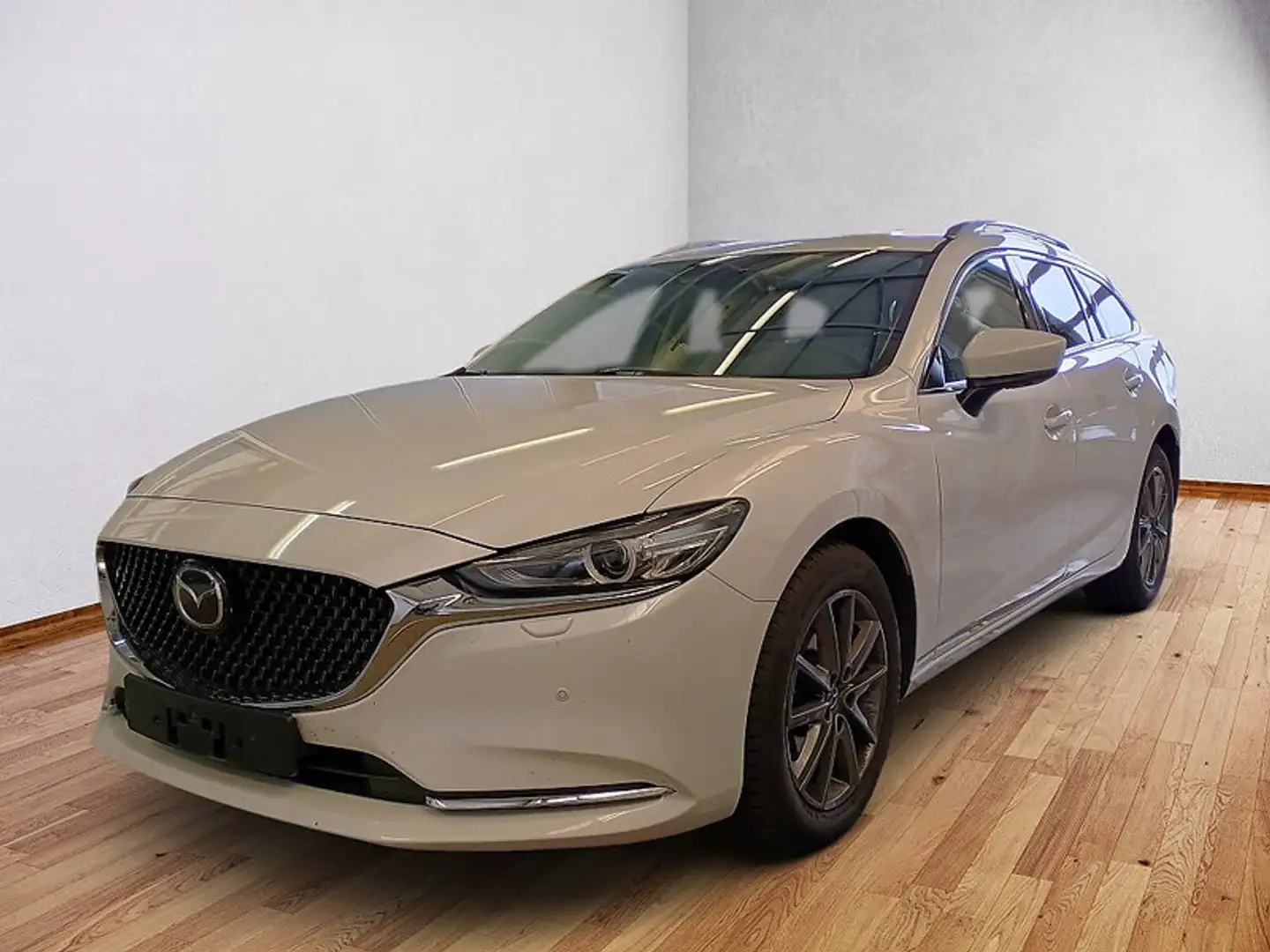 Mazda 6 Kombi 2.5 SKYACTIV-G 194PS Exclusive-Line...MRCC, Weiß - 2